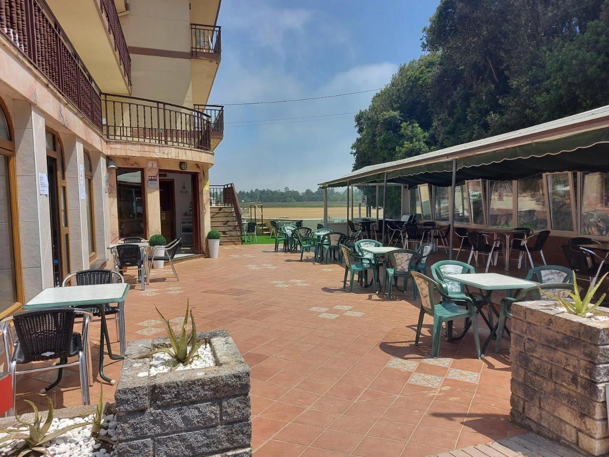 Isla Plana Hotel Villa מראה חיצוני תמונה